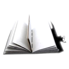 Carregar imagem no visualizador da galeria, Note Book Nórdico Aasatru em Couro, com Ferragens de Latão