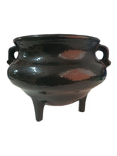 Carregar imagem no visualizador da galeria, Caldeirão de Ferro Forjado