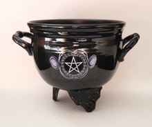 Load image into Gallery viewer, Caldeirão de Metal com Pentagrama- Queimador de Incenso e Ervas
