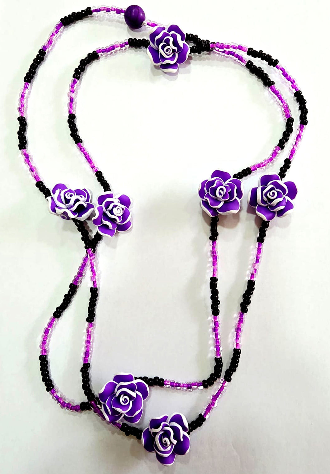 Fio de Contas Missanga com Rosas Grandes Maria Mulambo