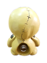 Load image into Gallery viewer, Queimador de Incenso Cone Voodoo Doll
